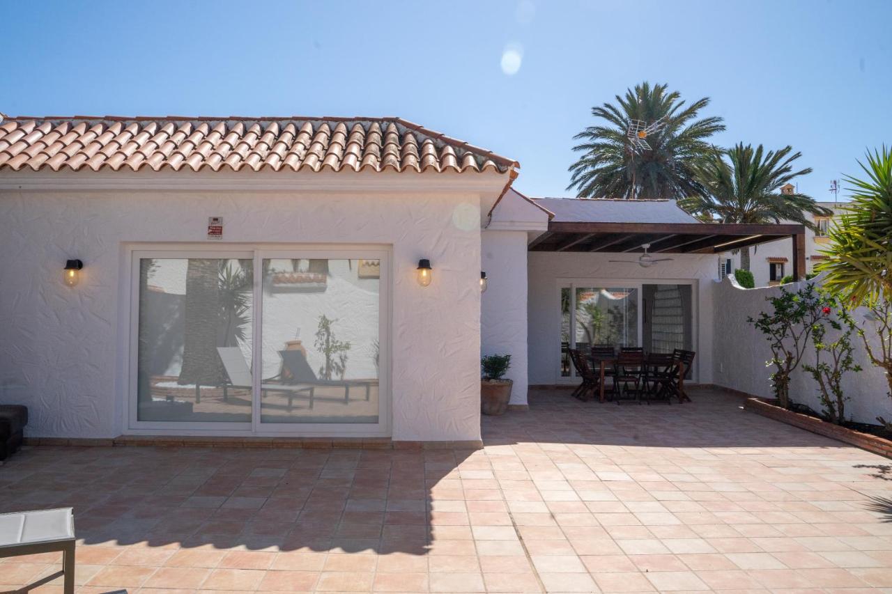 Villa Ohana Roquetas de Mar Exterior photo